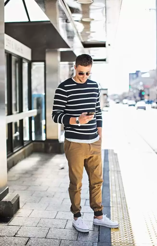 mens outfits with vans