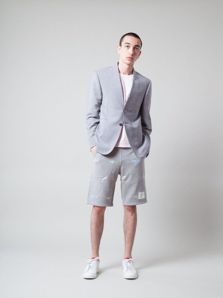 Men's Outfit with White Shoes (1)
