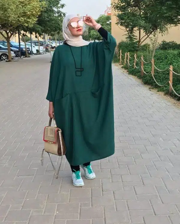 Ideas How to Wear Abaya Fashionably