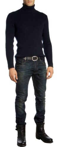 What to Wear with Dark Jeans