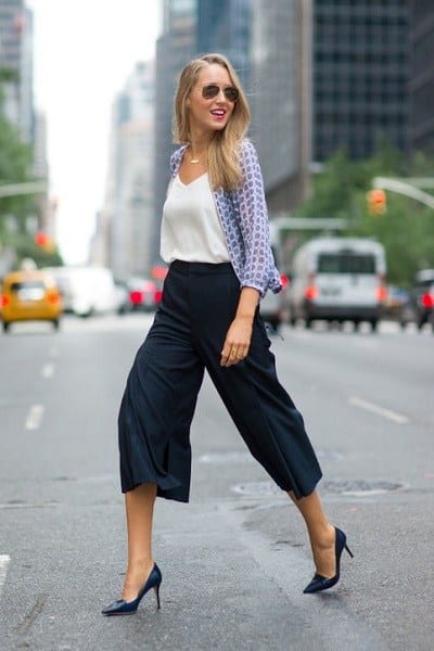 18 Casual Friday Outfits For Women - What to Wear on Friday