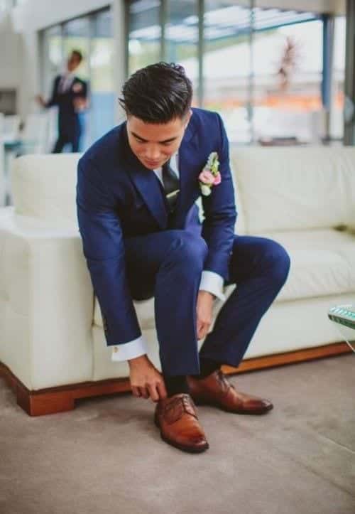 Blue Suits with Brown Shoes Ideas for Men (10)