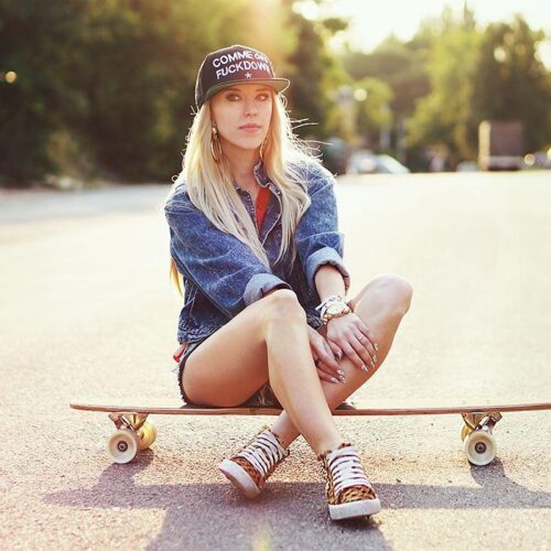 Snapback Hairstyles for Girls- 25 Ways to Wear Snapback Hats
