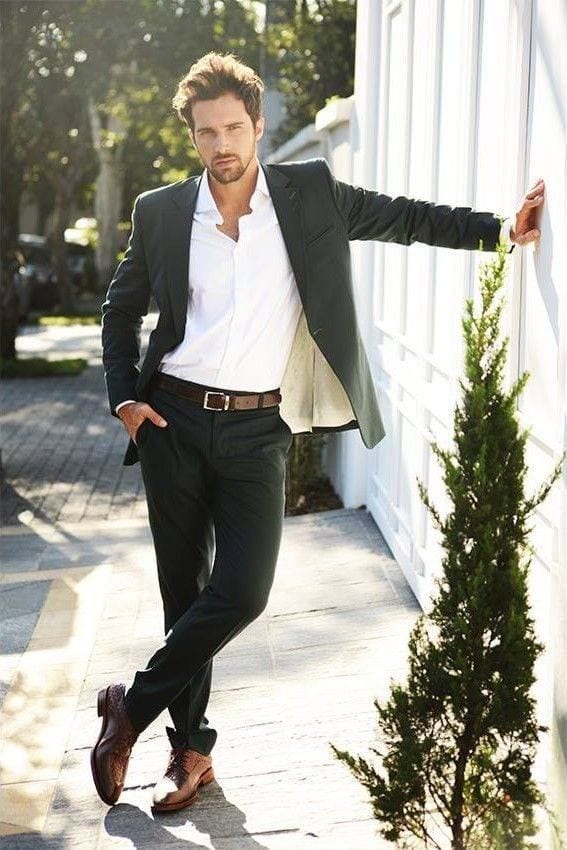 How to wear brown shoes with black pants for men (1)