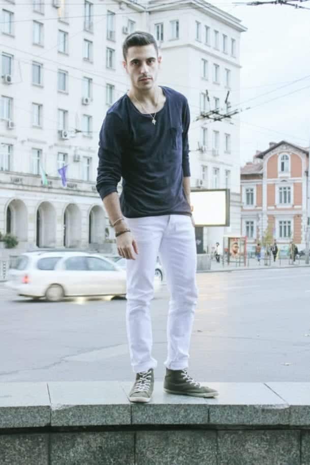 how to wear white jeans for men (26)