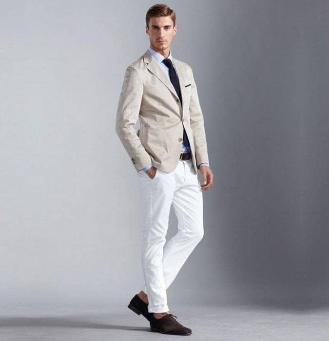how to wear white jeans for men (25)