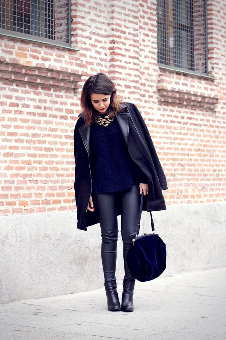 Outfits with Velvet Bags- 20 Ideas to Wear with a Velvet Bag