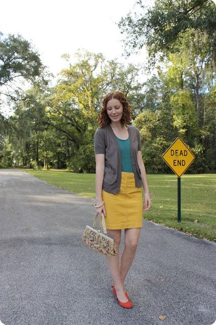 how to wear yellow skirt (1)