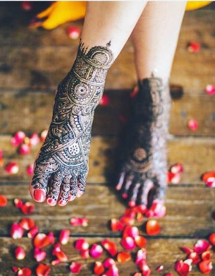 latest henna tattoo ideas (45)