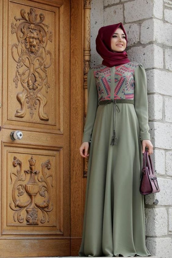 20 Ways to Wear Silk Hijab (17)