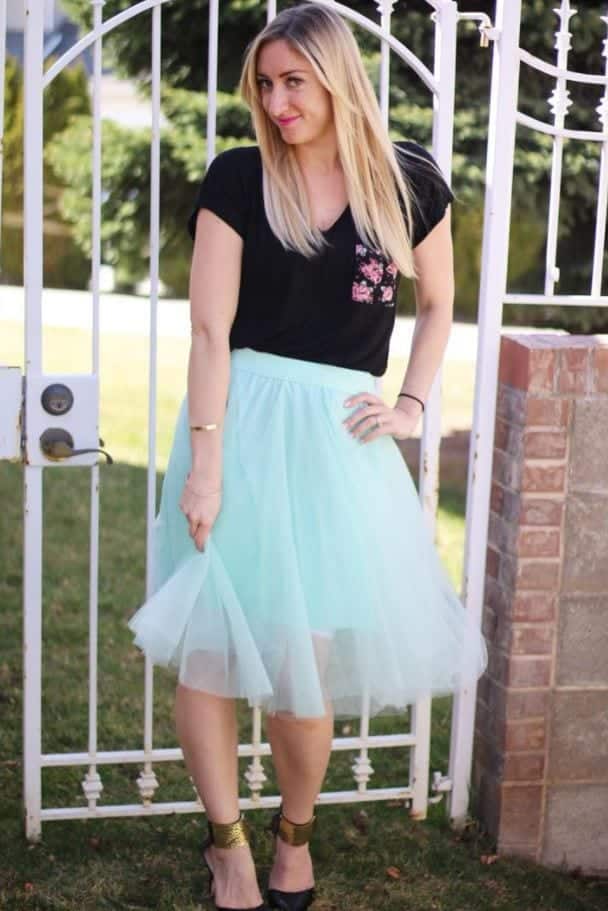 Mint Skirt Outfits- 25 Ideas How to Wear Mint Colored Skirts