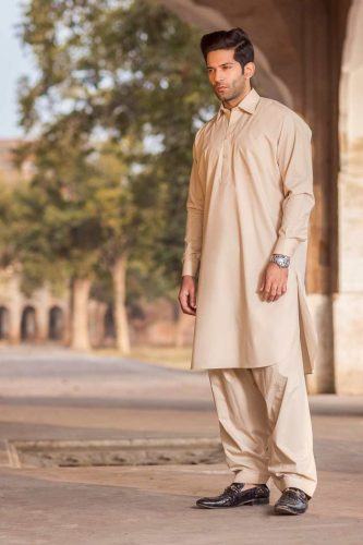 25 Latest Men's Eid Shalwar Kameez Designs For Eid 2022