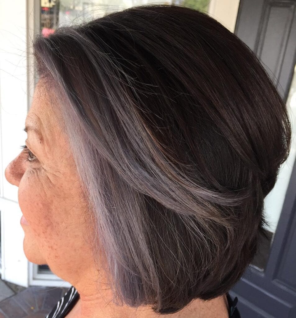 28 Elegant Hairstyles For Women Above 50 to Try This Year