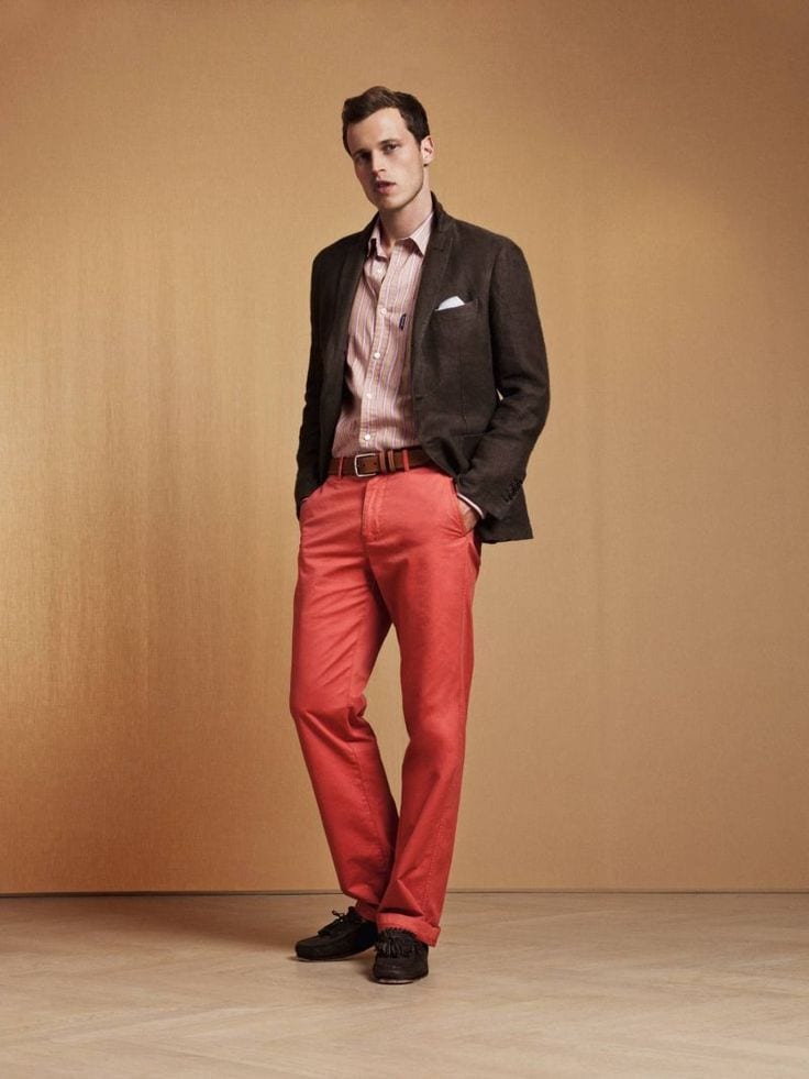 how to wear orange pants for men (14)