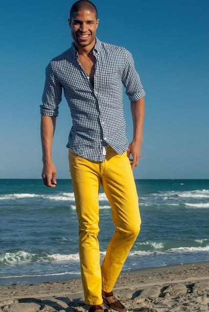 how to wear yellow pants for men (4)
