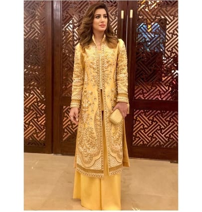 Outfits For Pakistani Women Over 30 1