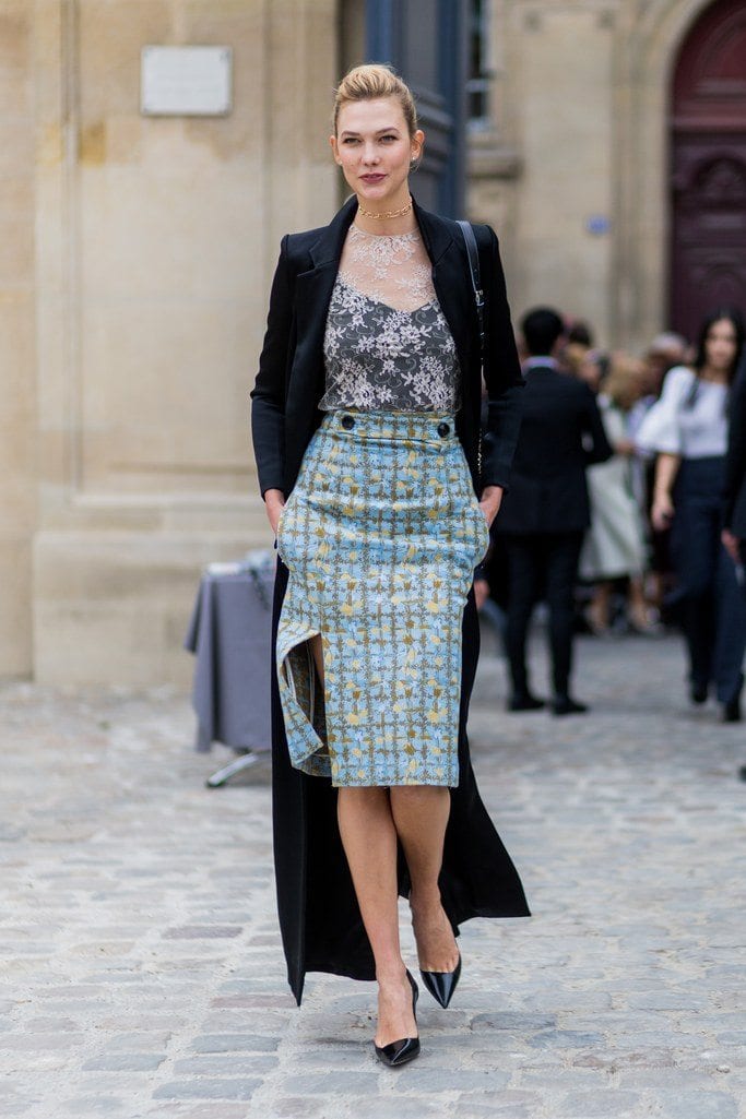Professional Skirt Outfits- 25 Ideas To Wear Skirts For Work