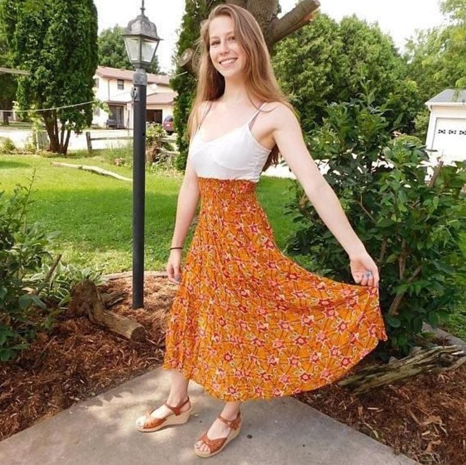 orange skirt outfits (25)