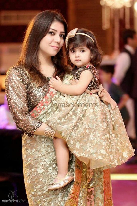 25 Coolest Matching Outfits For Pakistani Mother Daughter