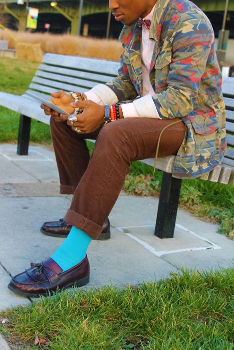 How to Wear Colorful Socks for Men ? 25 Outfit Ideas's Colorful Socks (23)