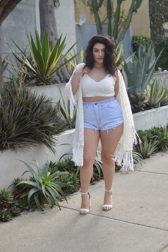 high waisted shorts outfits