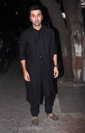 26 Best Black Kurta Pajama Outfits for Men to Try in 2022