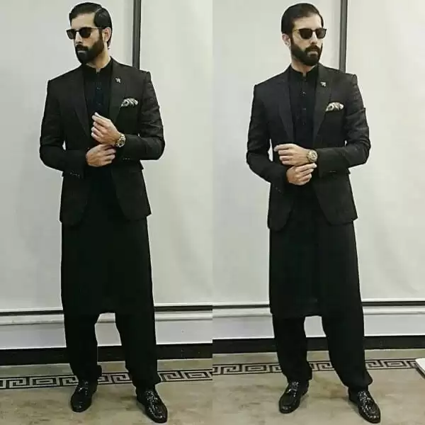 Black Kurta Pajama Outfits for Men