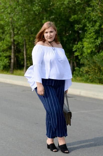 Plus Size Off-the-Shoulder Tops Outfits
