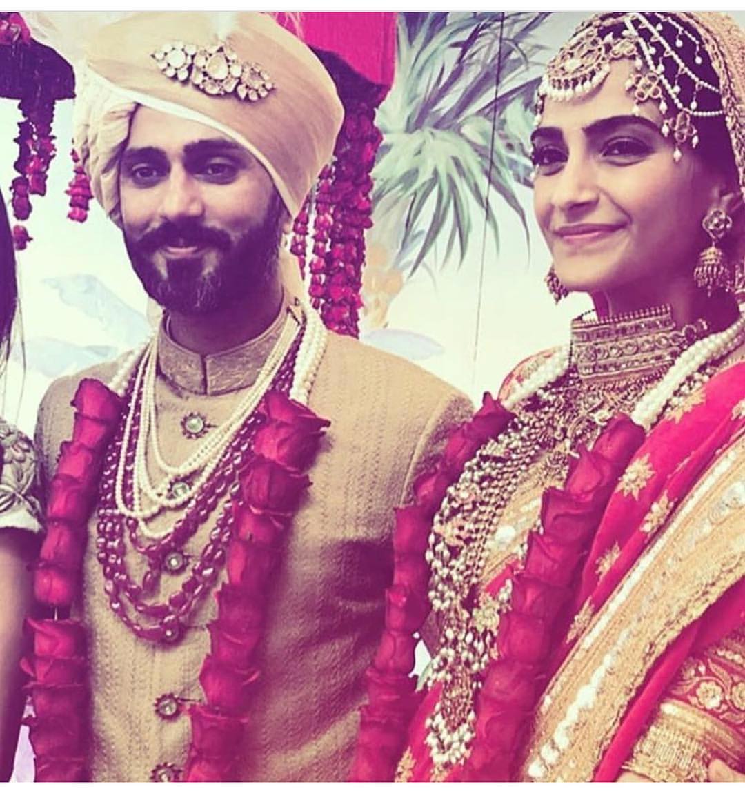 Sonam Kapoor Wedding Pics – Engagement and Complete Wedding Pictures