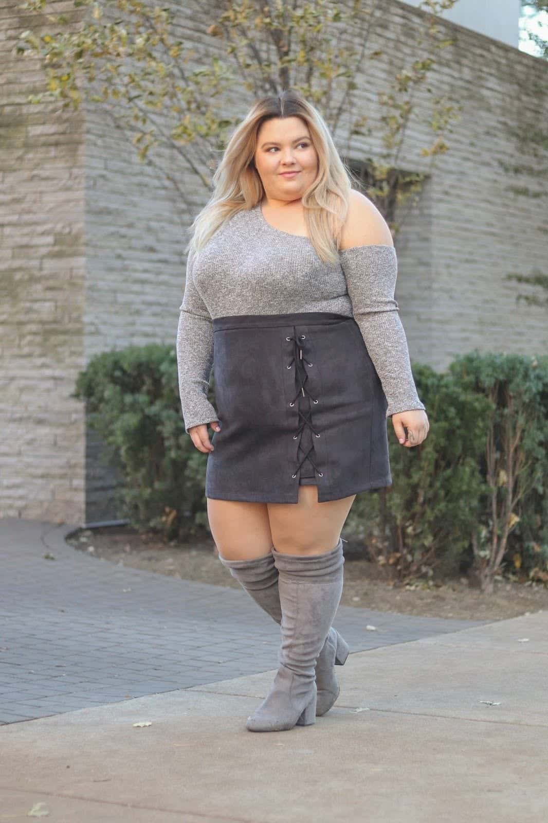 20 Best Plus Size Outfits To Wear With Thigh High Boots