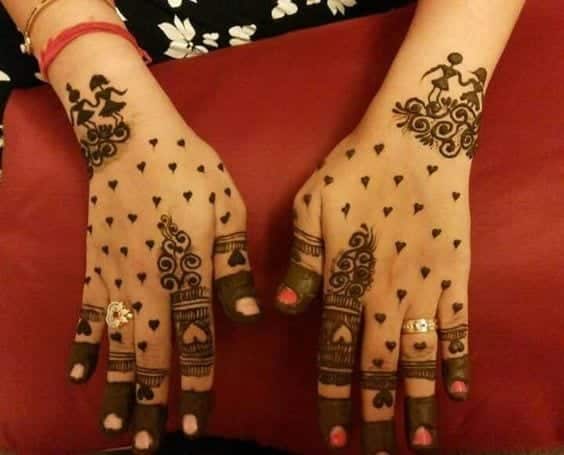 Engagement Mehndi Designs You Should Try (32)