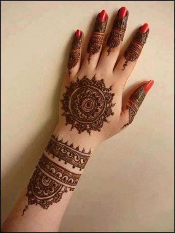30 Best Bangle Mehndi Designs To Inspire You (9)
