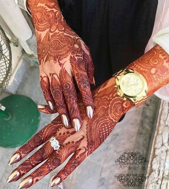Engagement Mehndi Designs You Should Try (21)
