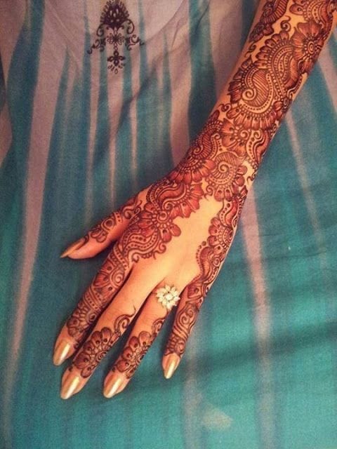 Engagement Mehndi Designs You Should Try (19)