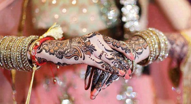Engagement Mehndi Designs You Should Try (14)