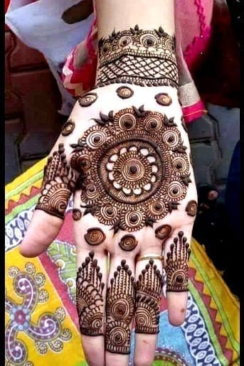 Discover more than 69 jaipuri mehndi designs for hands best - seven.edu.vn