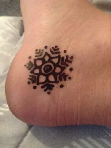 Most Popular Mehndi Tattoo Designs (8)