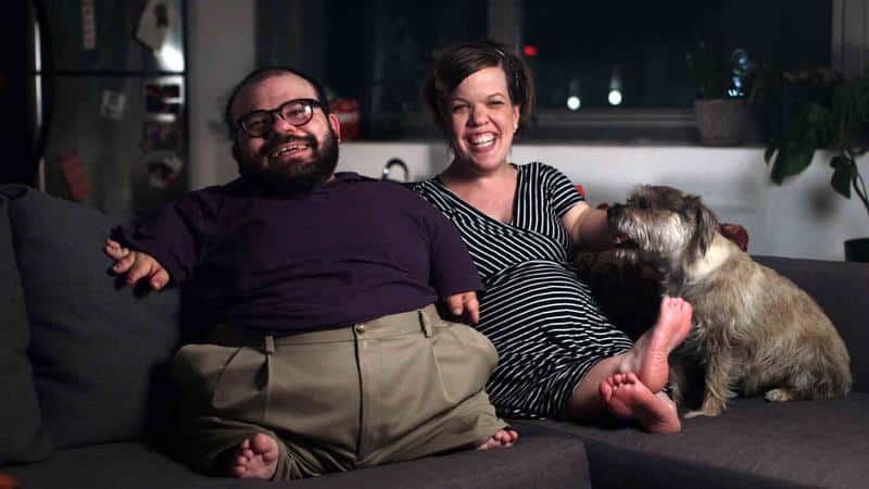 Cute Dwarf Couples -18 World Smallest Couples To Know