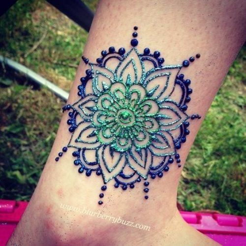 Colourful Henna And Mehndi Designs (54)