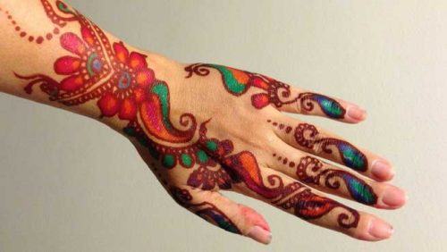 Colourful Henna And Mehndi Designs (51)