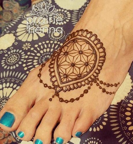 Beautiful Mehndi Designs for Feet (19)