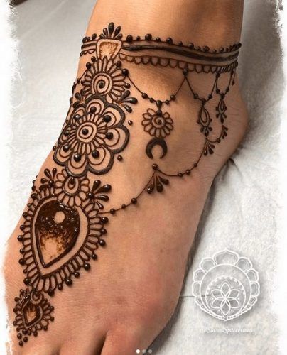 Beautiful Mehndi Designs for Feet (14)