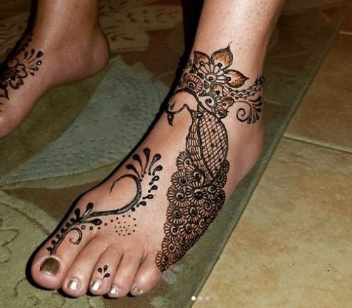 Beautiful Mehndi Designs for Feet (13)