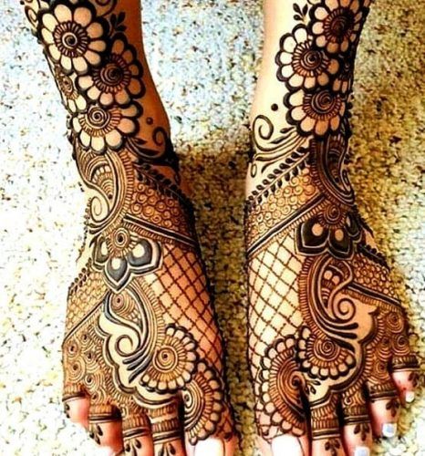 Beautiful Mehndi Designs for Feet (11)