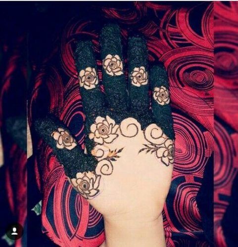 Colourful Henna And Mehndi Designs (16)