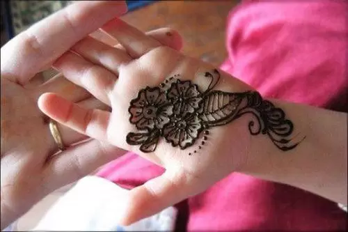 Mehndi Designs for Small Hands (2)