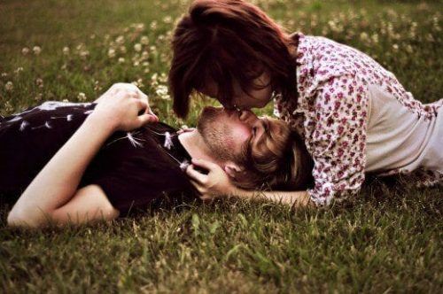 Types of Kisses – 50 All Types of Kisses with Meanings To Know