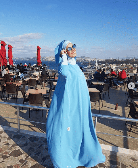 What to Wear as a Hijabi traveler
