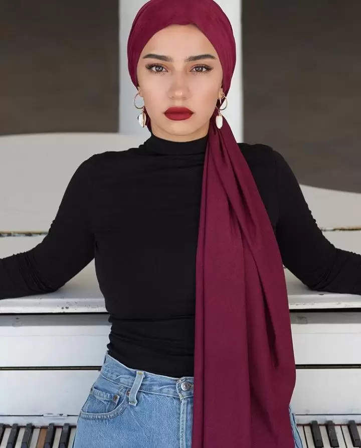 Try Out These New Hijab Styles For a Modern Take on Modest Fashion (3)