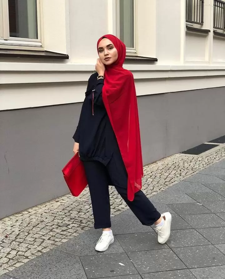 Try Out These New Hijab Styles For a Modern Take on Modest Fashion (12)